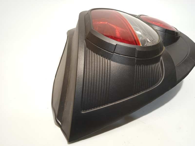 Recambio de piloto trasero izquierdo para chevrolet aveo 1.2 cat referencia OEM IAM 95470359  