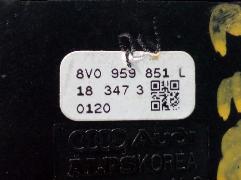 Recambio de mando elevalunas delantero izquierdo para audi a3 sedán (8vm) 30 tdi s line referencia OEM IAM 8V0959851L  
