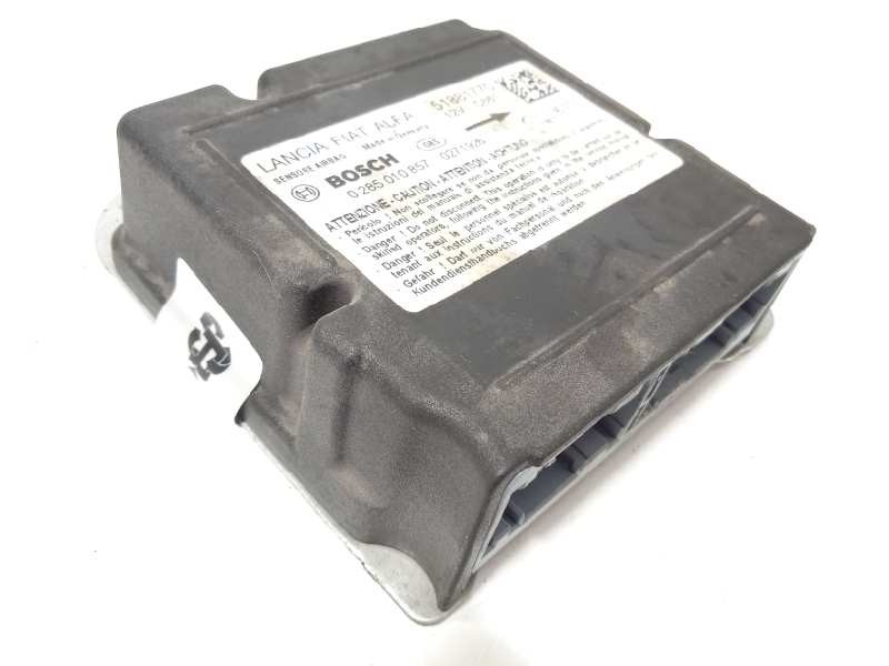 Recambio de centralita airbag para opel combo d 1.3 16v cdti referencia OEM IAM 51881770  0285010857