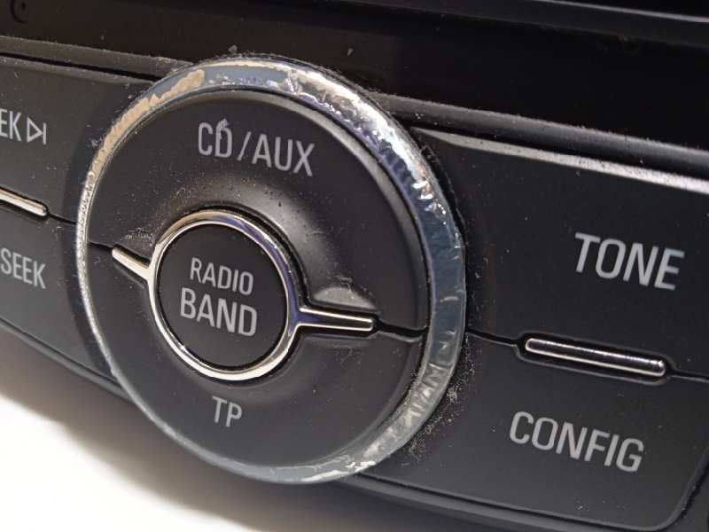 Recambio de sistema audio / radio cd para chevrolet aveo 1.2 cat referencia OEM IAM 95127261  