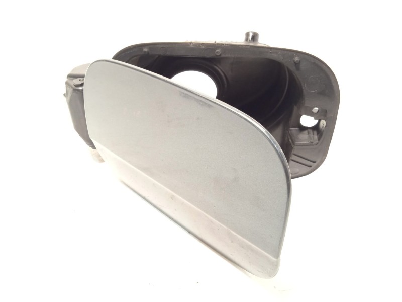 TAPA EXTERIOR COMBUSTIBLE 5E0809702B 5E0809702C 