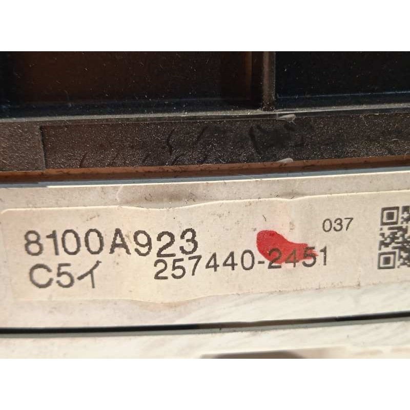 Recambio de cuadro instrumentos para mitsubishi grandis (na0w) 2.0 di-d cat referencia OEM IAM 8100A923  2574402451