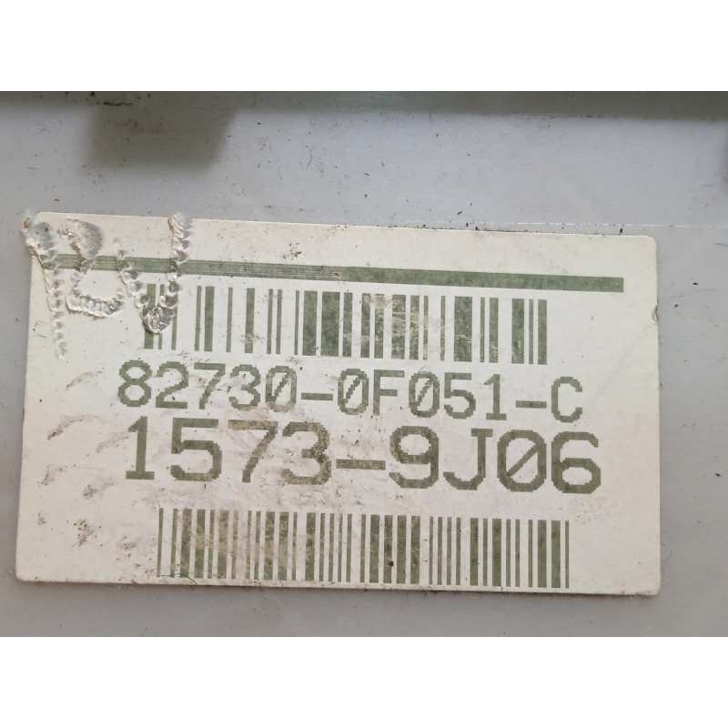 Recambio de caja reles / fusibles para toyota verso active referencia OEM IAM 827300F051C  827300F051