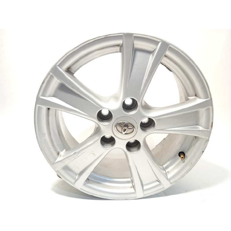 Recambio de llanta para toyota verso active referencia OEM IAM 426110F120  