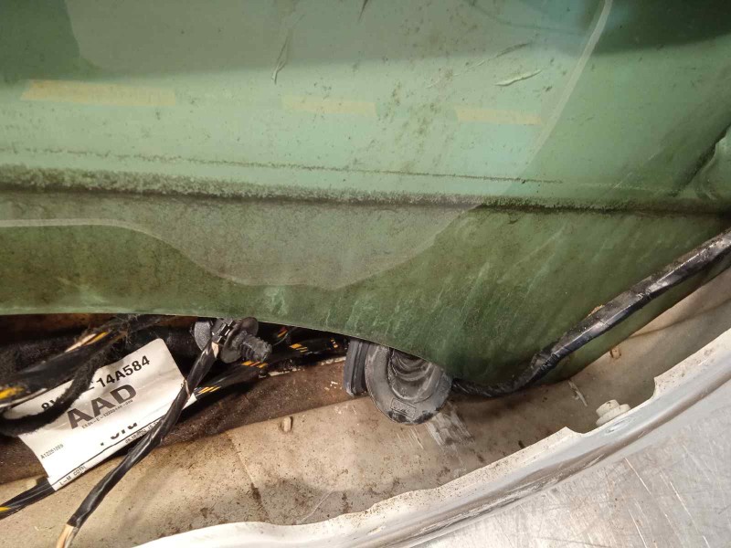 Recambio de puerta delantera izquierda para ford kuga (cbv) trend referencia OEM IAM 1712679  