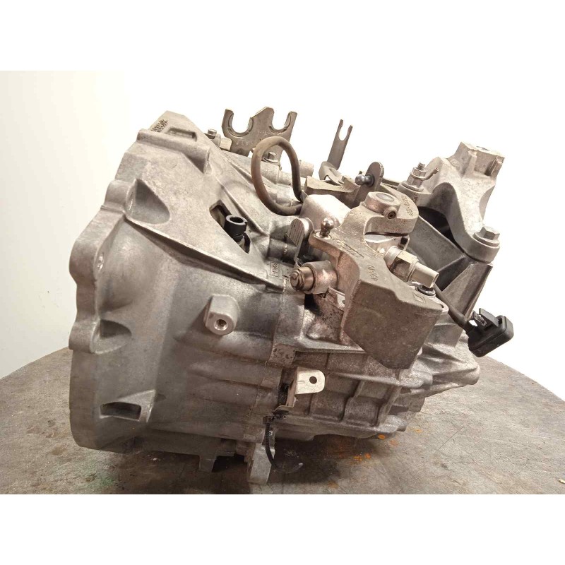 Recambio de caja cambios para ford kuga (cbv) trend referencia OEM IAM AV4R7002AA  1737035