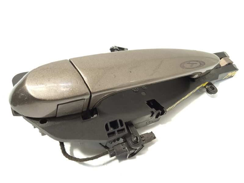 Recambio de maneta exterior delantera derecha para bmw x1 (e84) xdrive 18d referencia OEM IAM 51212992974  