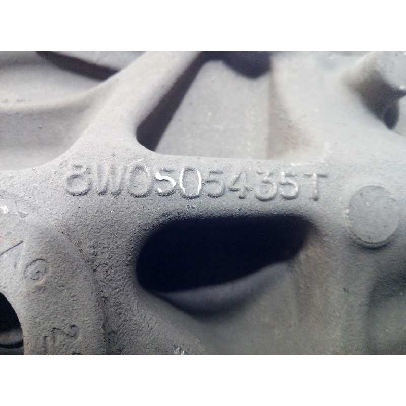 Recambio de mangueta trasera izquierda para audi a4 berlina (8w2) 2.0 16v tdi referencia OEM IAM 8W0505435T  8W0505431P