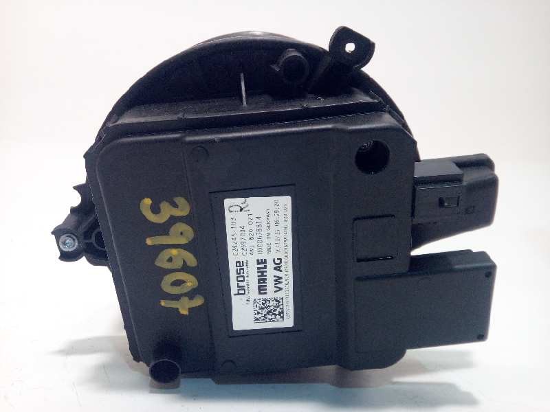 Recambio de motor calefaccion para audi a4 berlina (8w2) 2.0 16v tdi referencia OEM IAM 4M1820021  