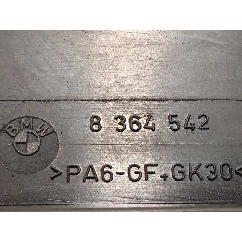 Recambio de caja reles / fusibles para bmw x3 (e83) 3.0d referencia OEM IAM 8364542  8364540