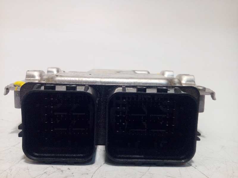 Recambio de centralita motor uce para kia rio (yb) 1.2 cat referencia OEM IAM 3911703381  