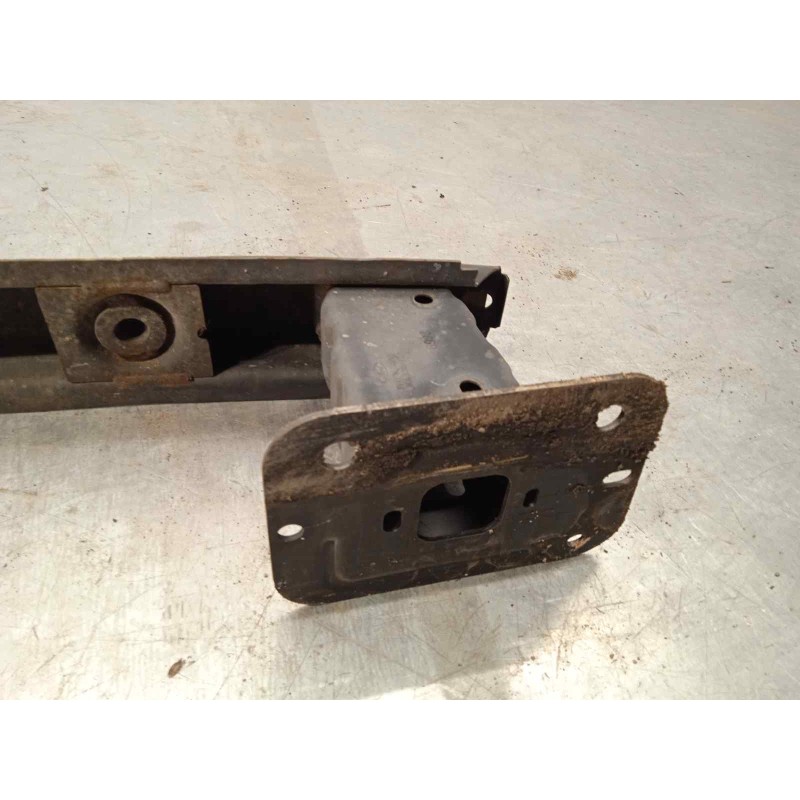 Recambio de refuerzo paragolpes trasero para ford kuga (cbv) trend referencia OEM IAM 1520891  