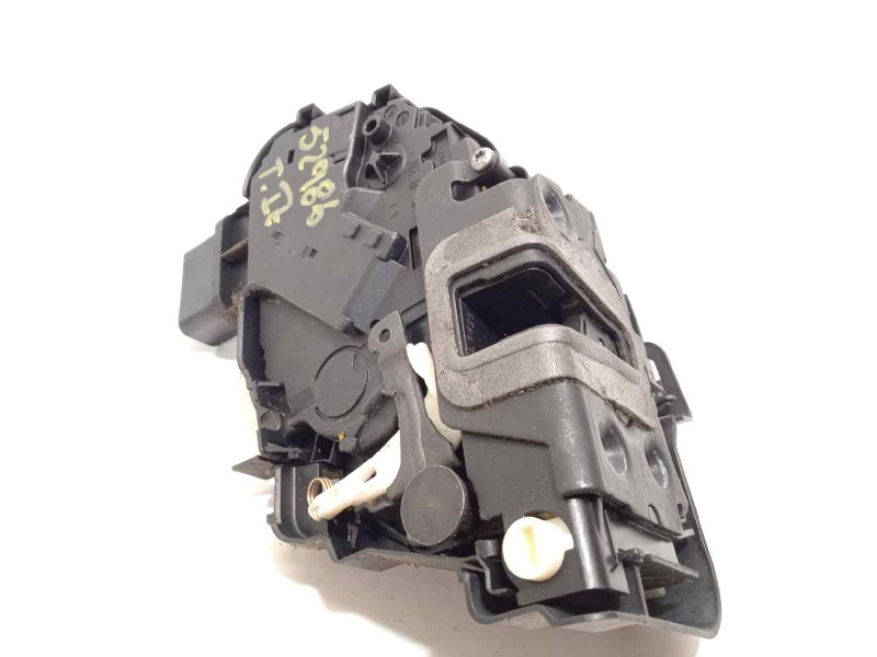 Recambio de cerradura puerta trasera izquierda para ford kuga (cbv) trend referencia OEM IAM 8V4AS26413EA  1523331