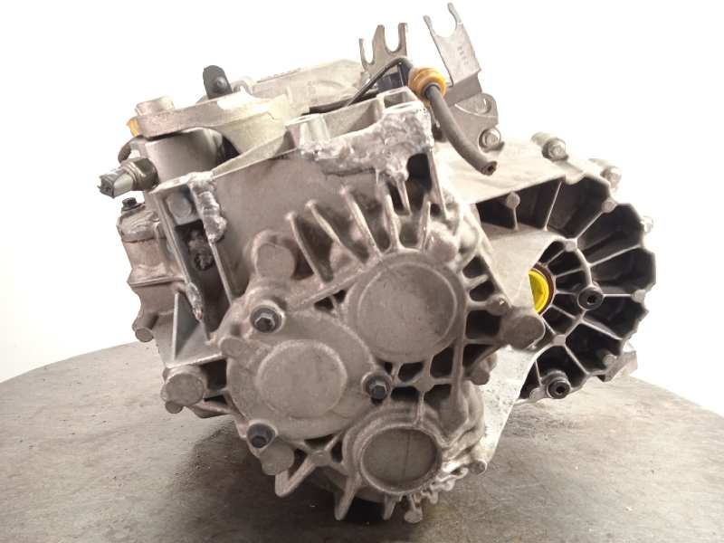 Recambio de caja cambios para ford kuga (cbv) titanium referencia OEM IAM AV4R7002AA  1737035