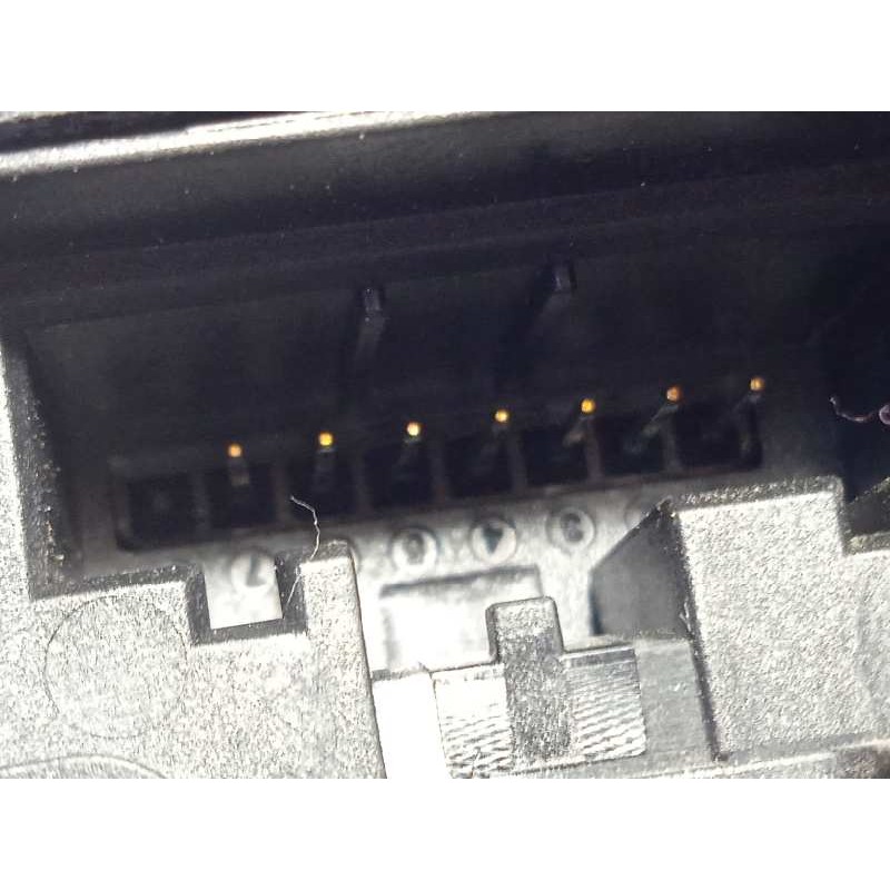 Recambio de cerradura puerta delantera derecha para skoda octavia combi (5e5) 2.0 tdi referencia OEM IAM 5E1837016A  