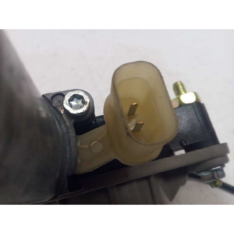 Recambio de elevalunas delantero derecho para kia rio (yb) 1.2 cat referencia OEM IAM 82460H8000  