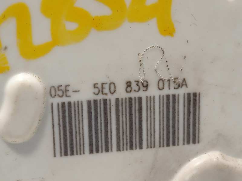 Recambio de cerradura puerta trasera izquierda para skoda octavia combi (5e5) 2.0 tdi referencia OEM IAM 5E0839015A  