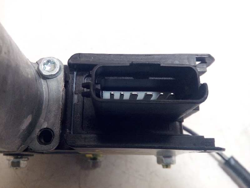 Recambio de elevalunas delantero izquierdo para kia rio (yb) 1.2 cat referencia OEM IAM 82450H8010  82401H8110