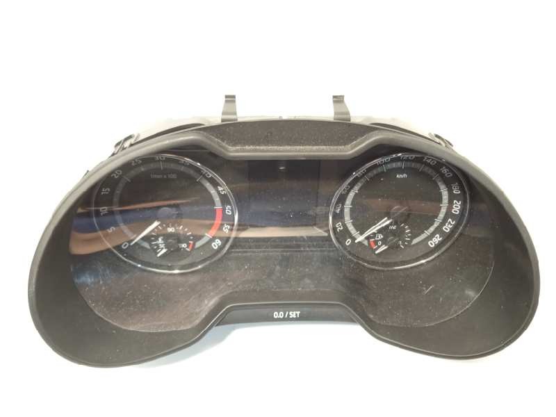 Recambio de cuadro instrumentos para skoda octavia combi (5e5) 2.0 tdi referencia OEM IAM 5E0920749  