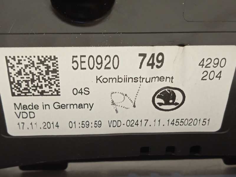 Recambio de cuadro instrumentos para skoda octavia combi (5e5) 2.0 tdi referencia OEM IAM 5E0920749  