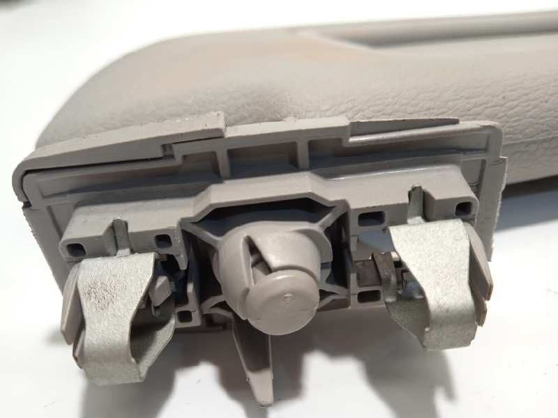 Recambio de parasol derecho para bmw x3 (f25) xdrive 20d referencia OEM IAM 51167379508  