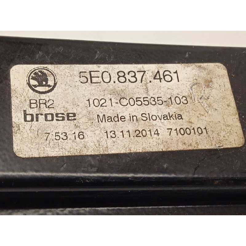 Recambio de elevalunas delantero izquierdo para skoda octavia combi (5e5) 2.0 tdi referencia OEM IAM 5Q0837461 0130822717 5Q0959