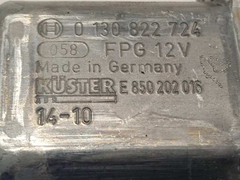 Recambio de elevalunas trasero derecho para skoda octavia combi (5e5) 2.0 tdi referencia OEM IAM 5E0839462 0130822724 5Q0959812A