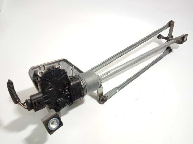 Recambio de motor limpia delantero para ford kuga (cbv) titanium referencia OEM IAM 8V4117504AC  3397021252