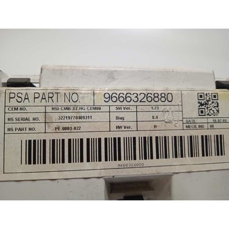 Recambio de cuadro instrumentos para citroën c5 berlina exclusive referencia OEM IAM 9666326880  