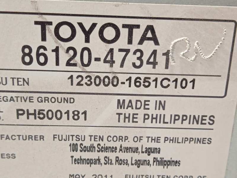 Recambio de sistema audio / radio cd para toyota prius (nhw30) plug-in hybrid advance referencia OEM IAM 8612047341  