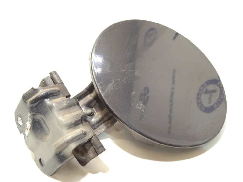 Recambio de tapa exterior combustible para toyota prius (nhw30) plug-in hybrid advance referencia OEM IAM 7735047030  