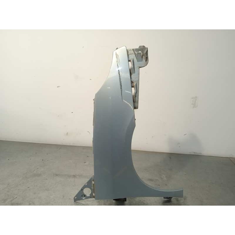 Recambio de aleta delantera derecha para peugeot 807 sv referencia OEM IAM 7841P0  