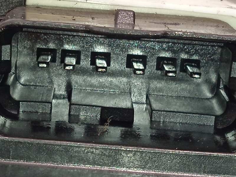 Recambio de cerradura puerta trasera izquierda para citroën c4 cactus shine referencia OEM IAM 016904  9801690480