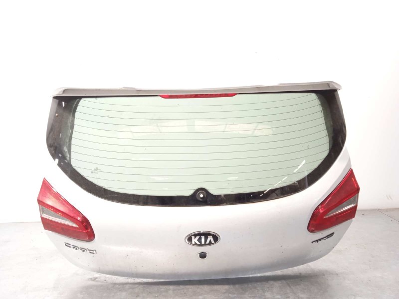 Recambio de porton trasero para kia cee´d drive referencia OEM IAM 73700A2010  87211A2000