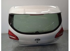Recambio de porton trasero para kia cee´d drive referencia OEM IAM 73700A2010  87211A2000 2