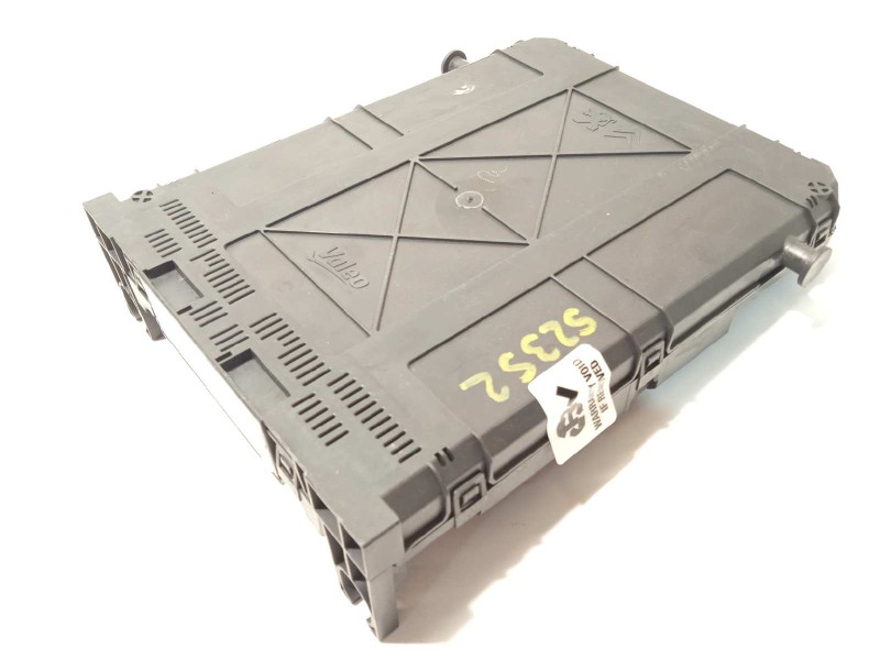 Recambio de caja reles / fusibles para citroën c3 live edition referencia OEM IAM 9666952280  