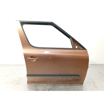 Recambio de puerta delantera derecha para skoda yeti (5l) 1.4 tsi referencia OEM IAM 5L0831056  