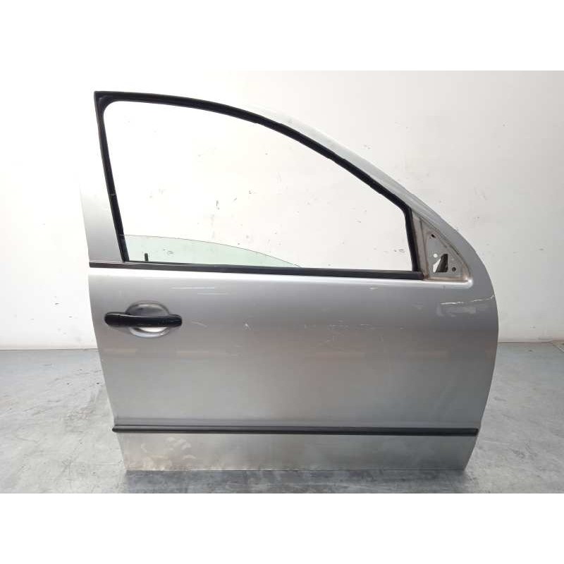 Recambio de puerta delantera derecha para skoda fabia (6y2/6y3) comfort referencia OEM IAM 6Y0831056  