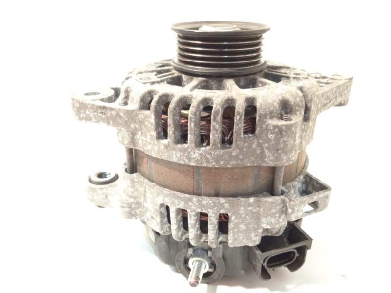 Recambio de alternador para hyundai i20 active 1.4 referencia OEM IAM 3730003805  