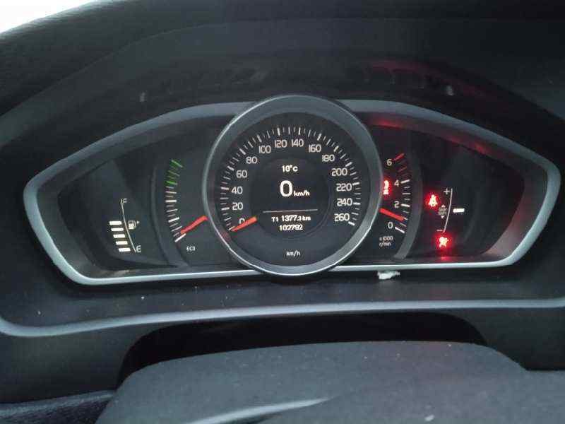 Recambio de cuadro instrumentos para volvo v40 basis referencia OEM IAM 31314481  36011271