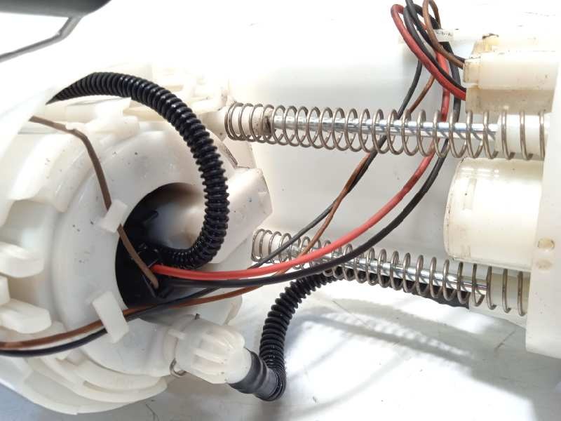 Recambio de bomba combustible para hyundai i20 active 1.4 referencia OEM IAM 31110C8000  