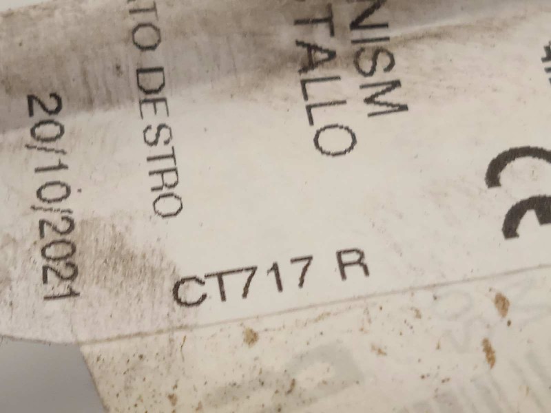 Recambio de elevalunas delantero derecho para citroën c3 live edition referencia OEM IAM CT717R  9222FP