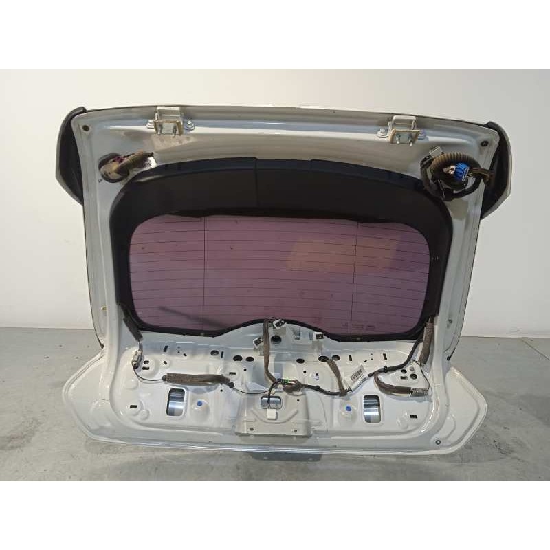 Recambio de porton trasero para volvo v40 basis referencia OEM IAM 31457727  