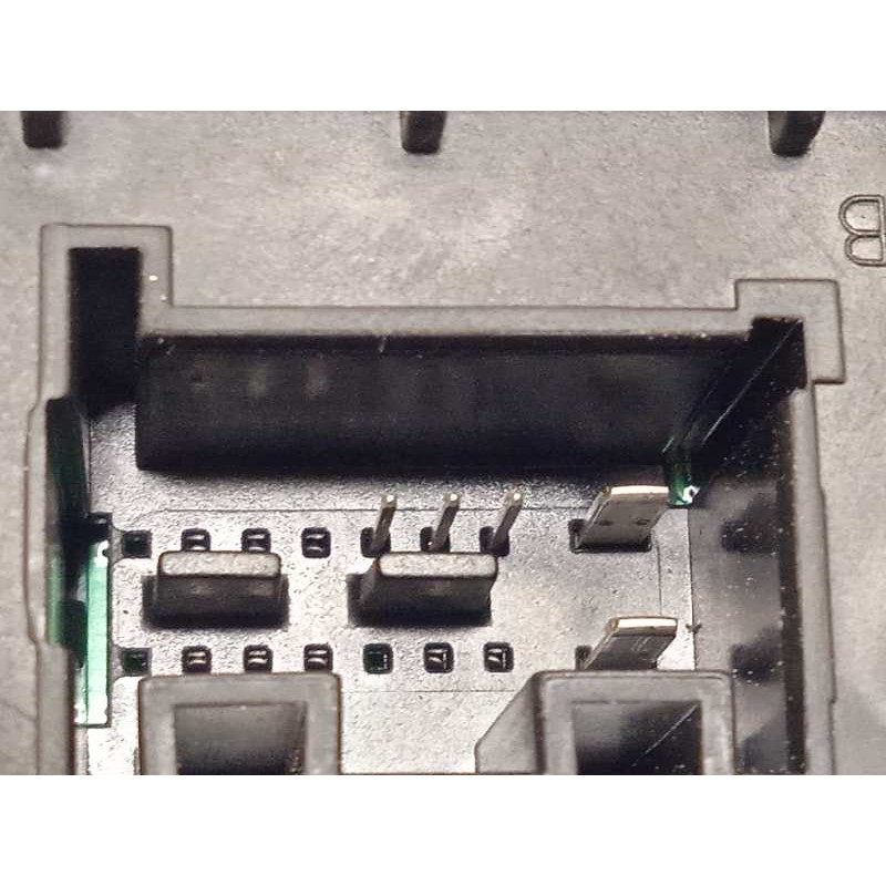 Recambio de elevalunas trasero derecho para volkswagen polo (6r1) gti referencia OEM IAM 6R4839462E  6R0959812F