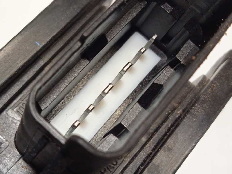 Recambio de elevalunas delantero izquierdo para hyundai i20 active 1.4 referencia OEM IAM 82450C8010  82403C7010