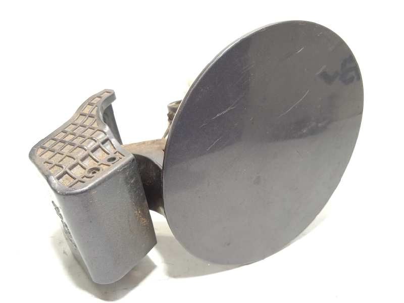 Recambio de tapa exterior combustible para hyundai i20 active 1.4 referencia OEM IAM 69510C7000  