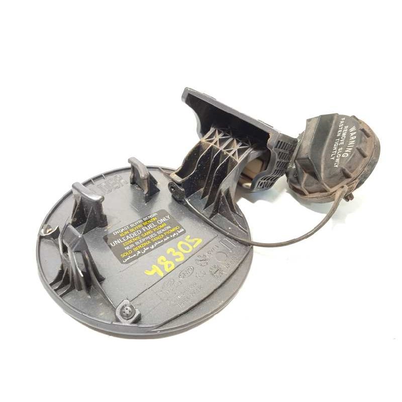 Recambio de tapa exterior combustible para hyundai i20 active 1.4 referencia OEM IAM 69510C7000  