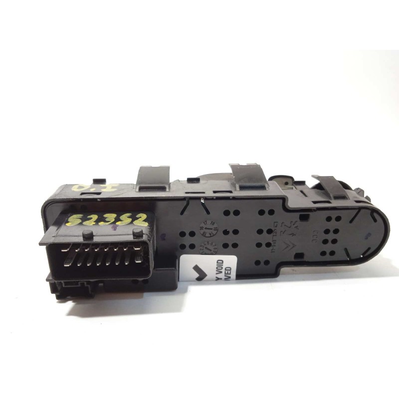Recambio de mando elevalunas delantero izquierdo para citroën c3 live edition referencia OEM IAM 98012283XT  