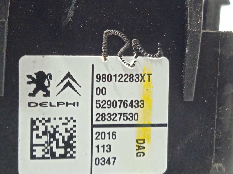 Recambio de mando elevalunas delantero izquierdo para citroën c3 live edition referencia OEM IAM 98012283XT  