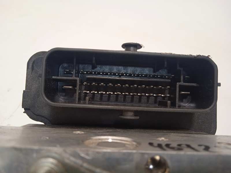 Recambio de abs para renault clio iv limited referencia OEM IAM 476601203R 2265106516 269722